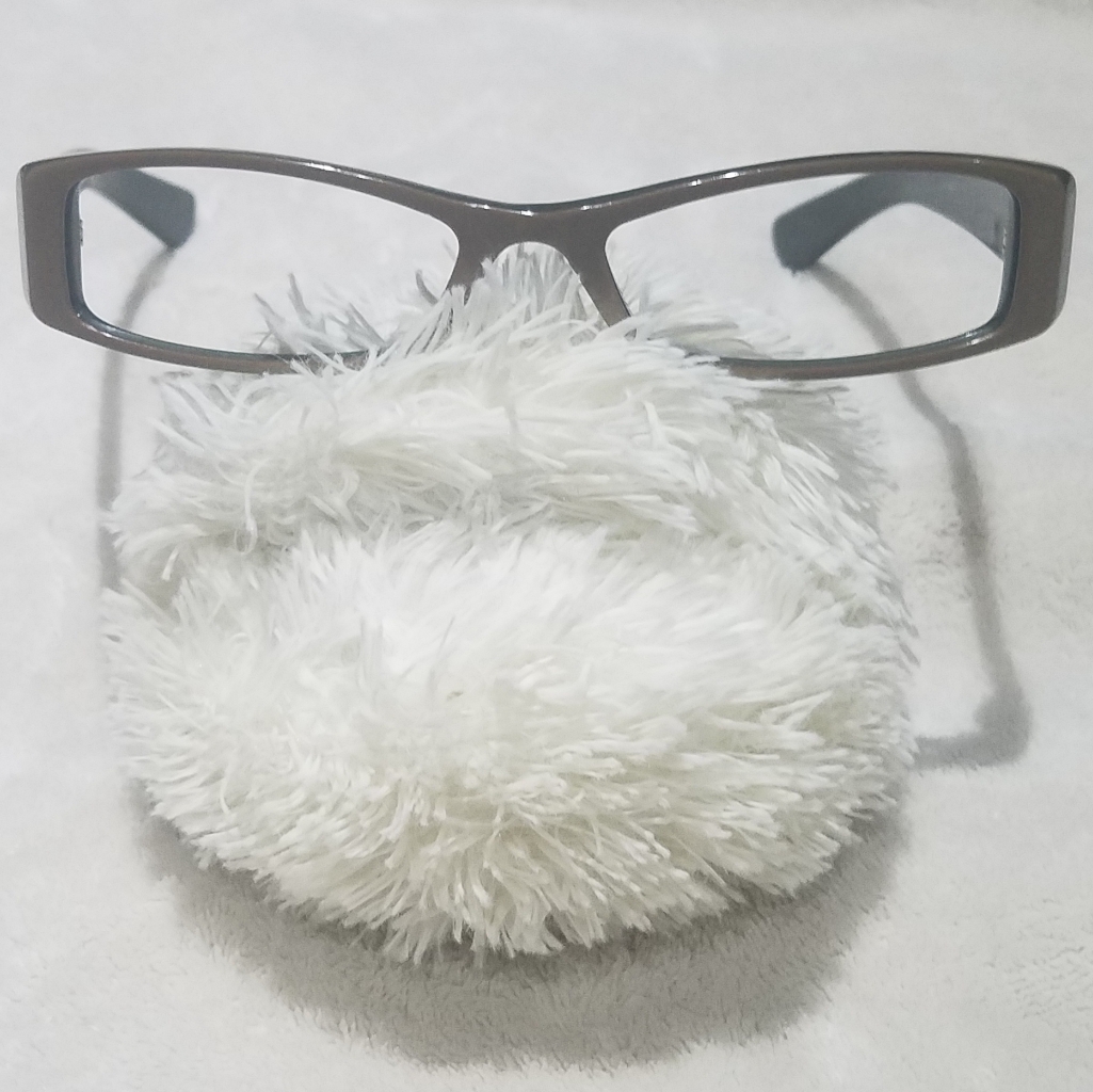 Tan Frames
